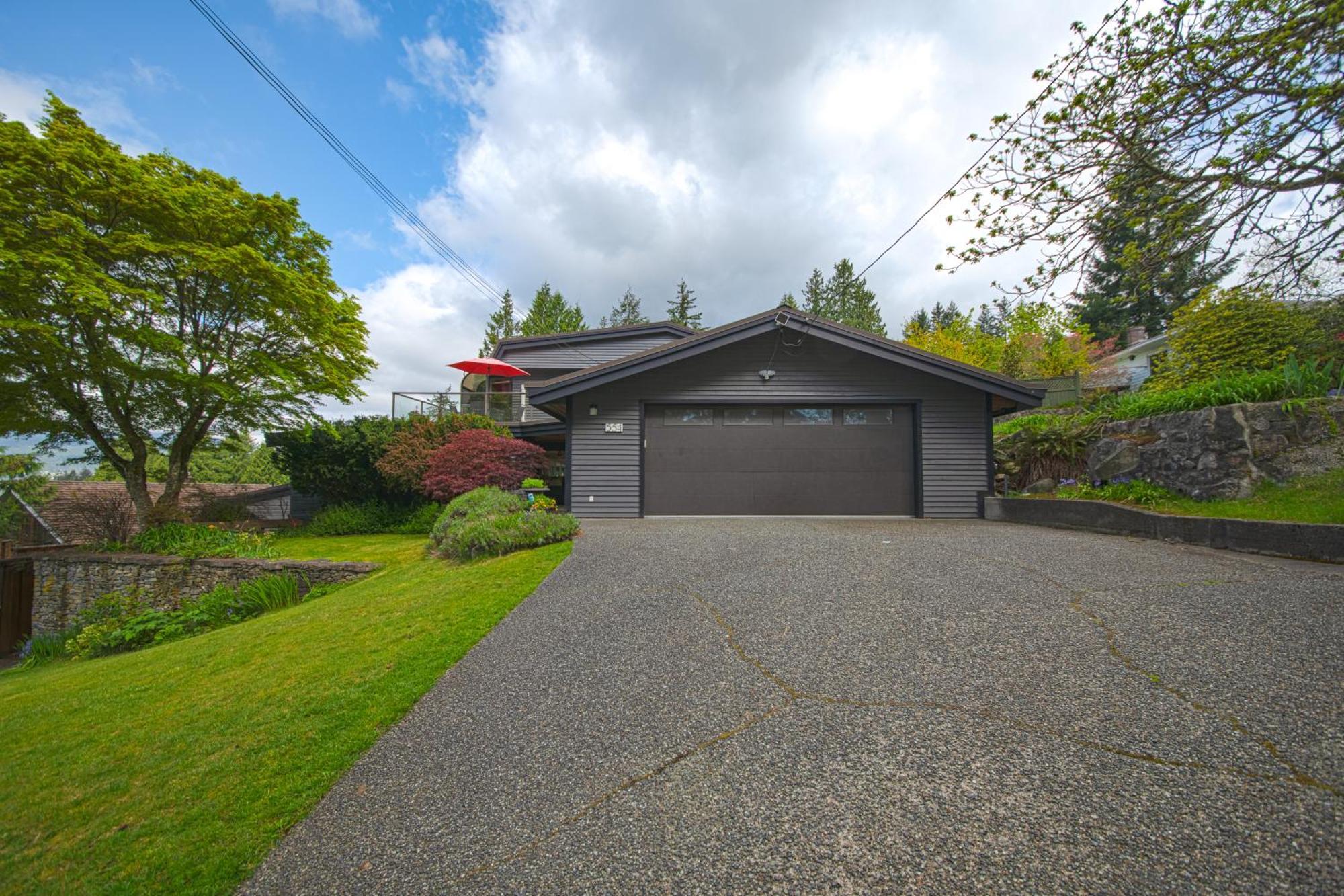Seymour Private Bedroom, Ensuite Bathroom With Shared Pool, Hot Tub With Views North Vancouver Exterior photo